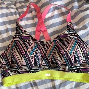 vs x sports bra